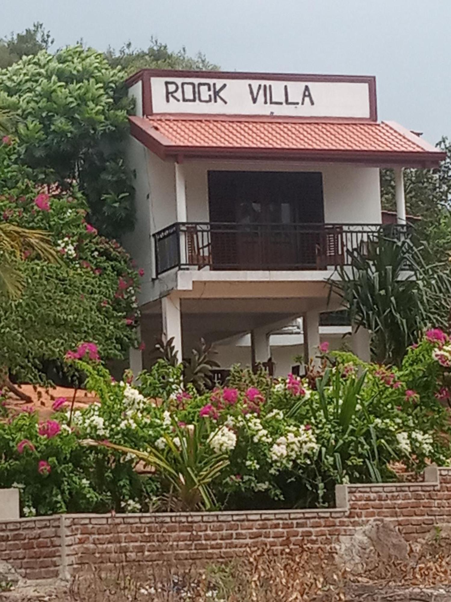 Rock Villa Relax City Resort Mihintale Zewnętrze zdjęcie